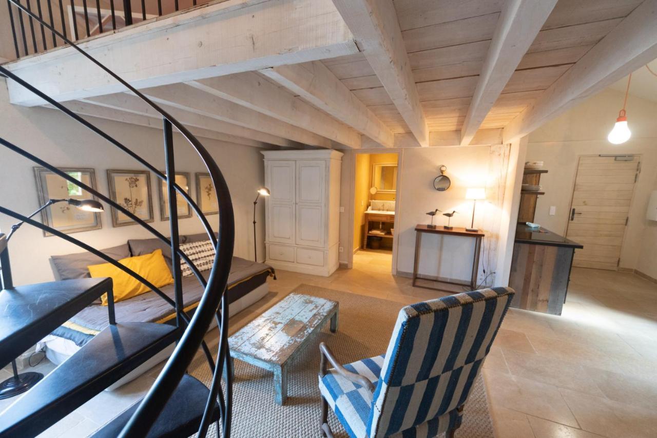Domaine Des Peyre Apartment Robion en Luberon Exterior photo
